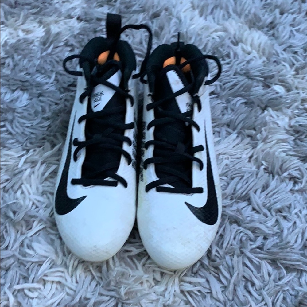 shoes - Picture 1 of 4